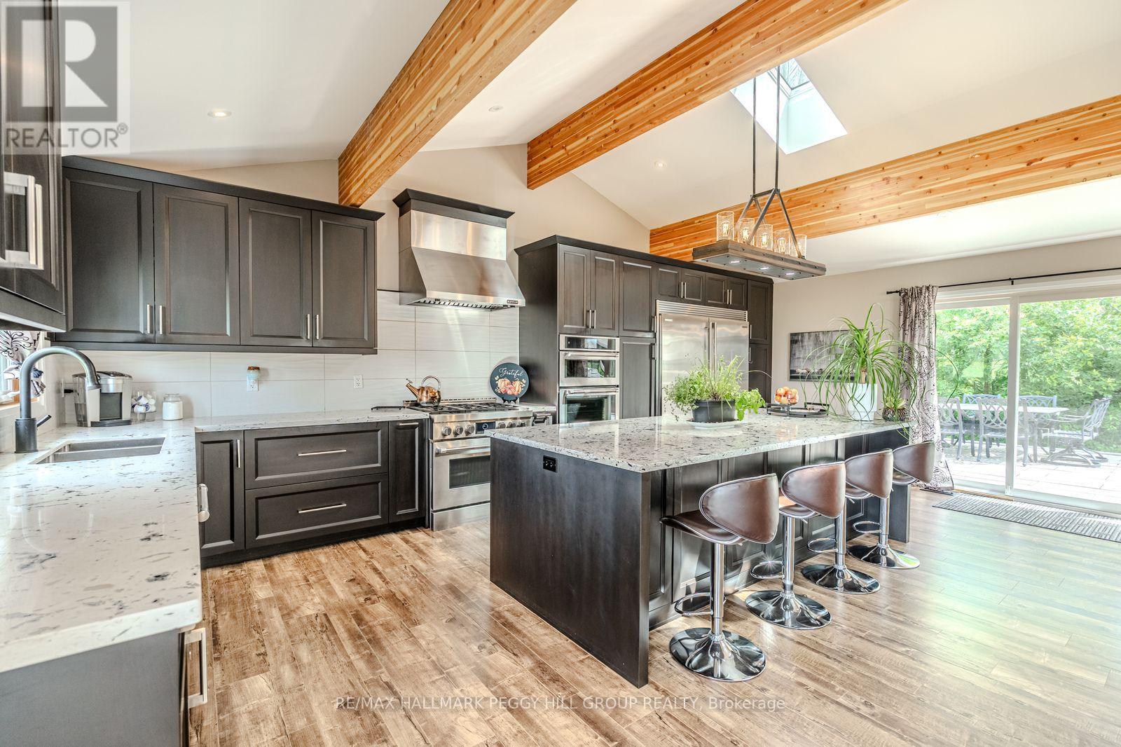 1783 County Road 6 S, Springwater, Ontario  L0L 1P0 - Photo 2 - S12981568