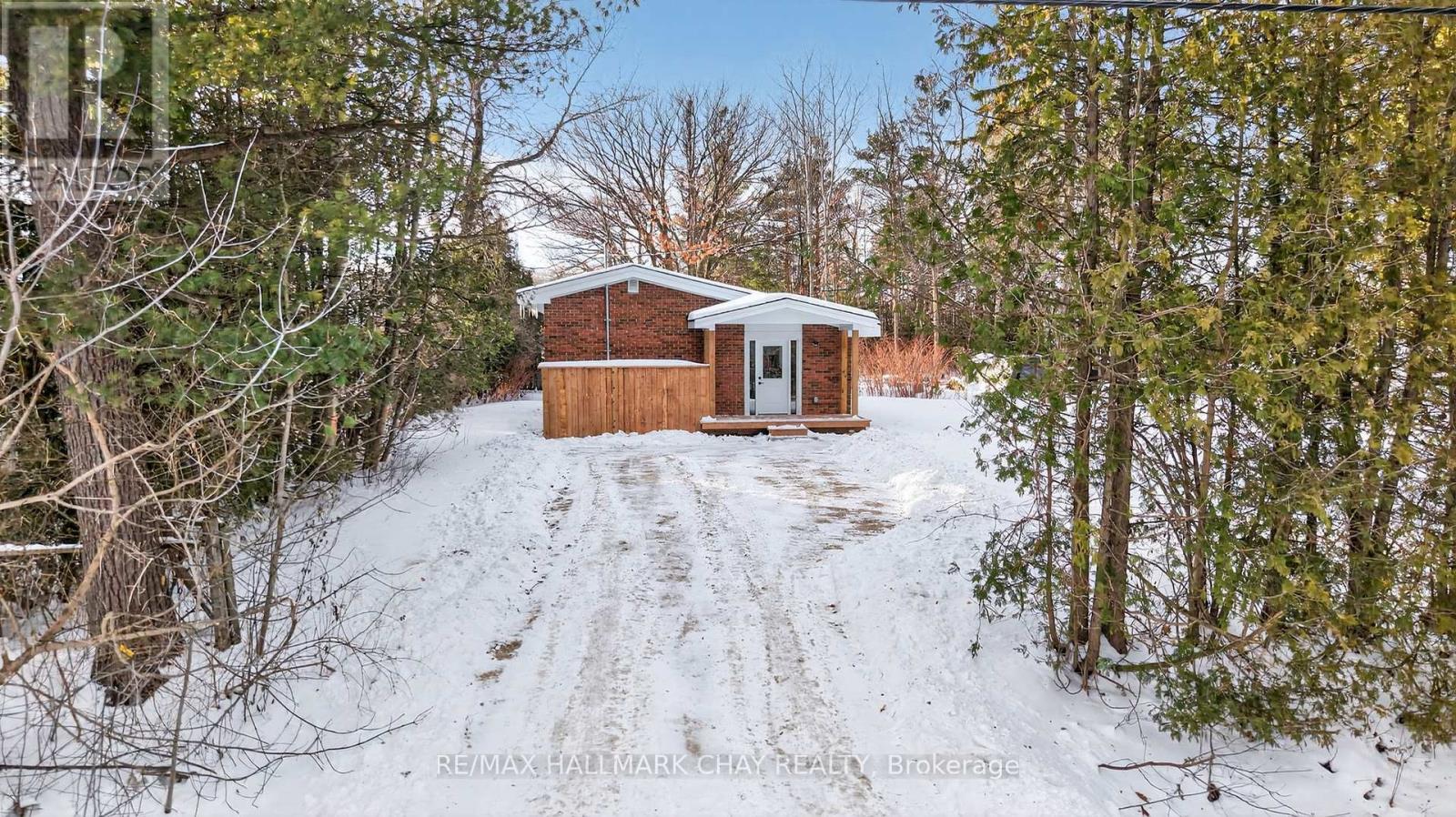 8717 Beachwood Road, Wasaga Beach, Ontario  L9Z 2G5 - Photo 46 - S12981632