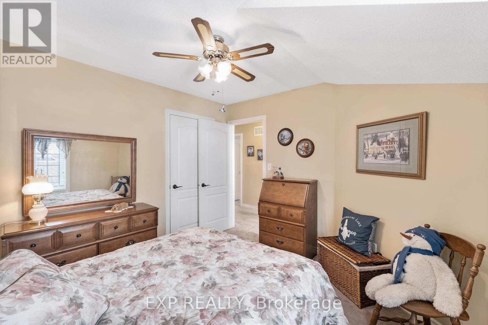 106 Succession Crescent, Barrie (Innis-Shore), Ontario  L4M 7G6 - Photo 32 - S12981682