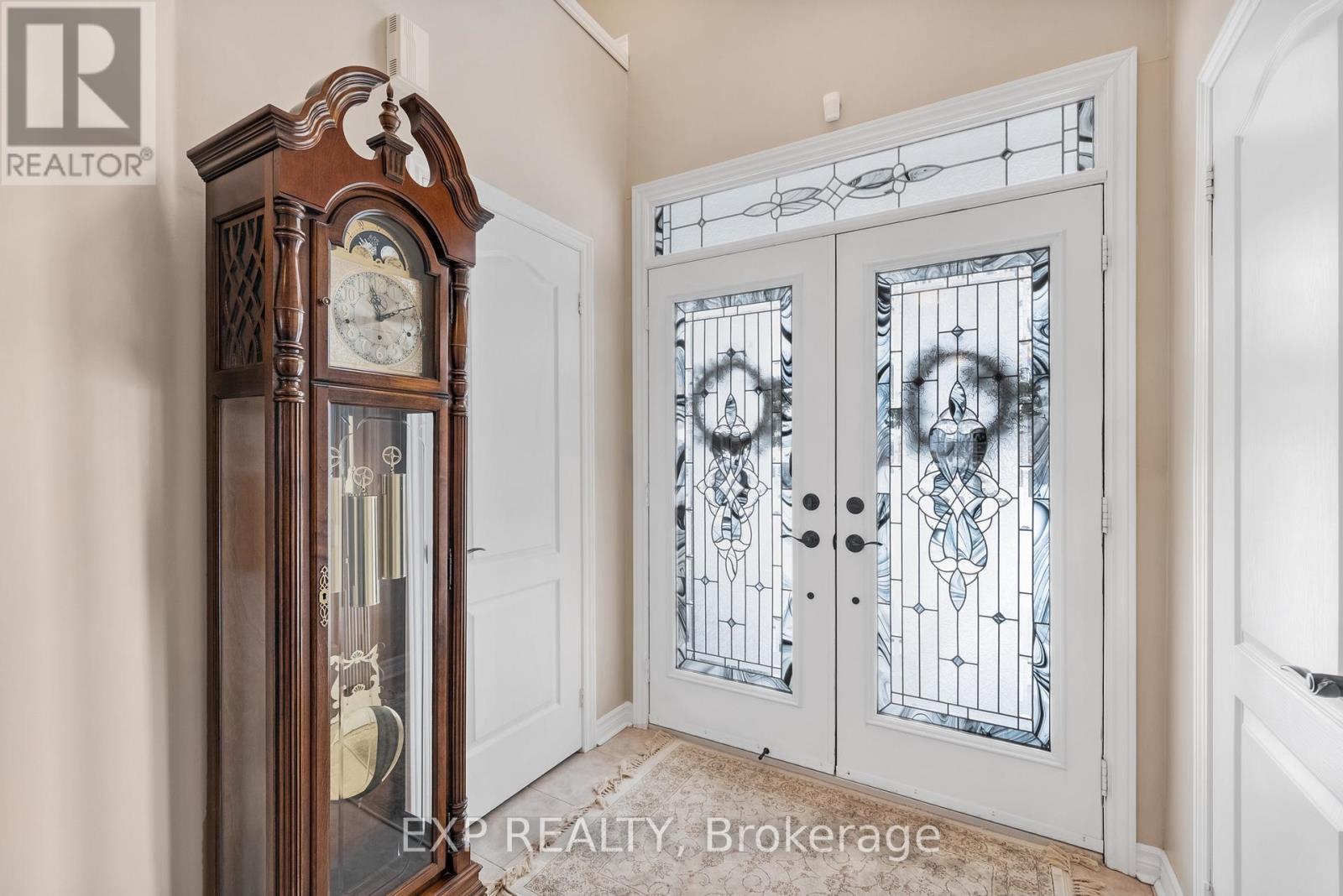 106 Succession Crescent, Barrie (Innis-Shore), Ontario  L4M 7G6 - Photo 5 - S12981682