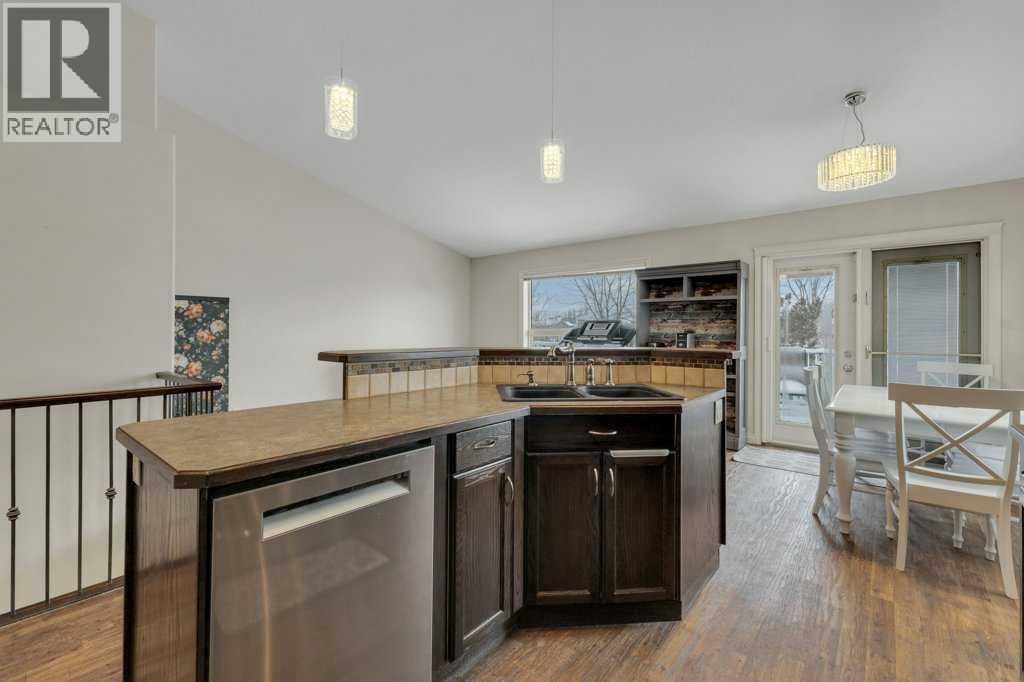 5645 Panorama Drive, Blackfalds, Alberta  T0H 3Y0 - Photo 9 - A2297459