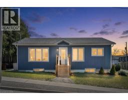 32 NICHOL Street W, Waterford, Ontario