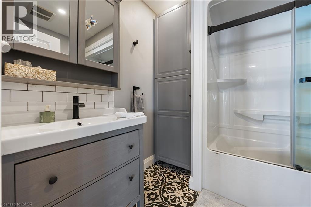 32 Nichol Street W, Waterford, Ontario  N0E 1Y0 - Photo 17 - 40816605