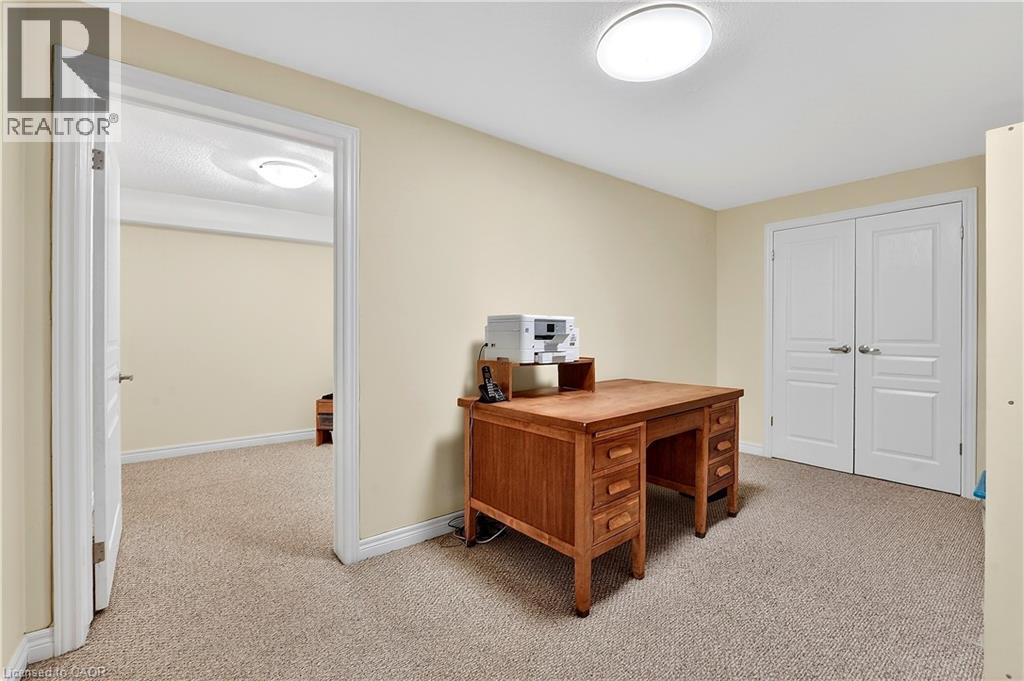 139 Glendale Avenue Unit# 1, St. Catharines, Ontario  L2T 2K2 - Photo 37 - 40817260