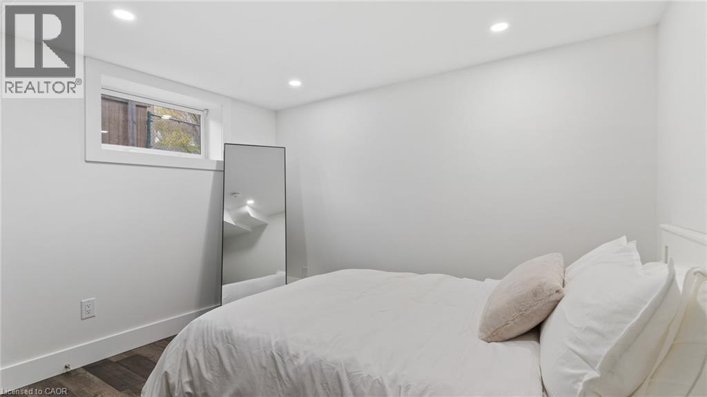 777 Upper Gage Avenue Unit# 2, Hamilton, Ontario  L8V 4K3 - Photo 5 - 40819127