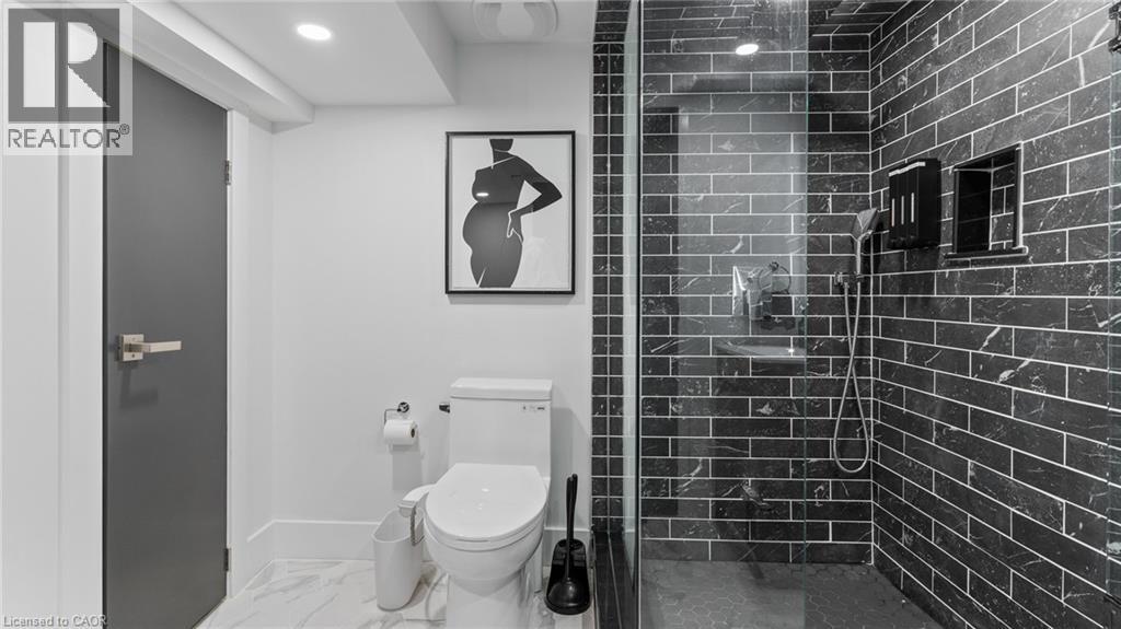 777 Upper Gage Avenue Unit# 2, Hamilton, Ontario  L8V 4K3 - Photo 7 - 40819127