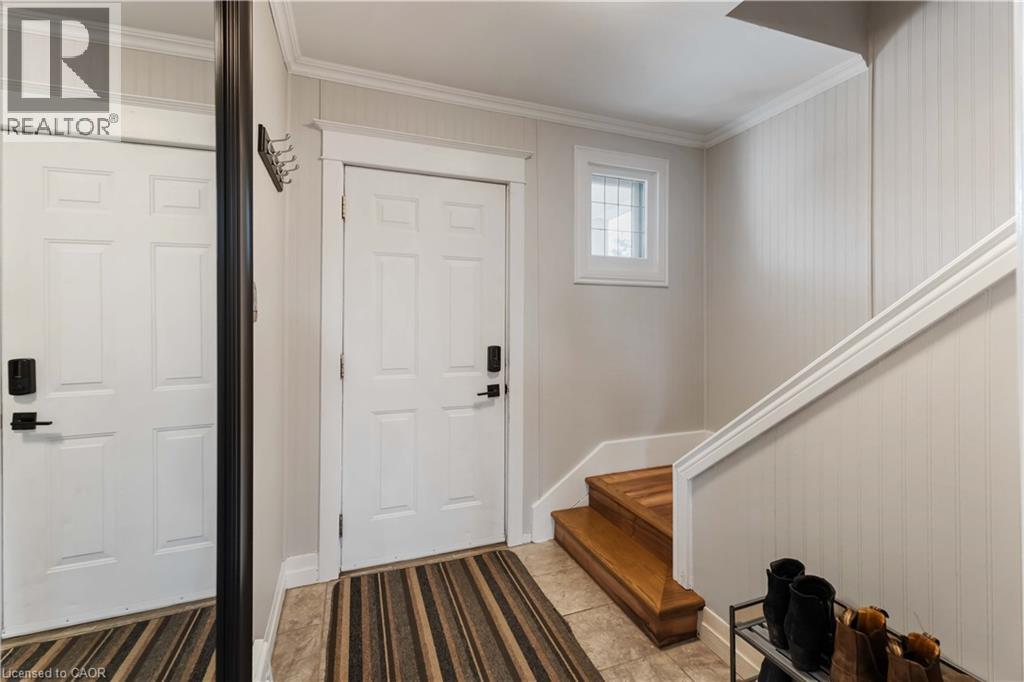 54 Weir Street S, Hamilton, Ontario  L8K 3A4 - Photo 3 - 40819407