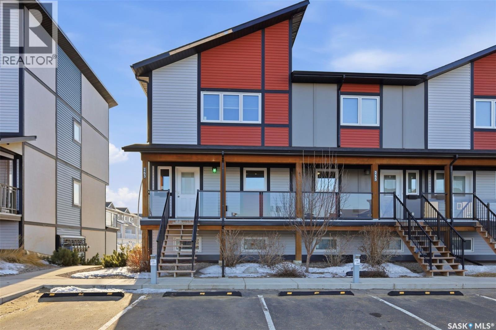 263 250 Akhtar Bend, Saskatoon, Saskatchewan  S7W 0W4 - Photo 2 - SK032462