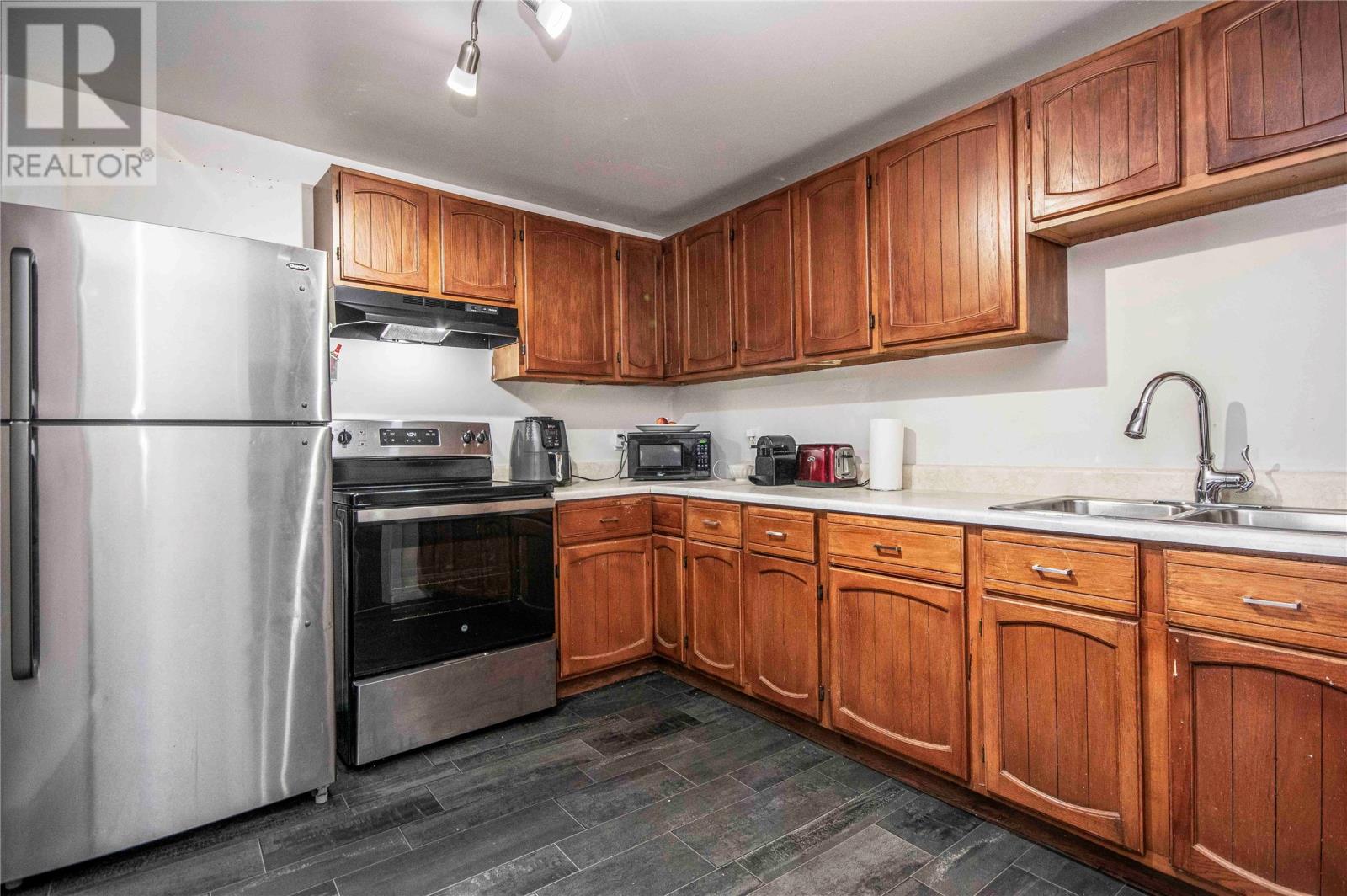 58 Charlton Street, St. John's, Newfoundland & Labrador  A1C 1Z1 - Photo 2 - 1296050