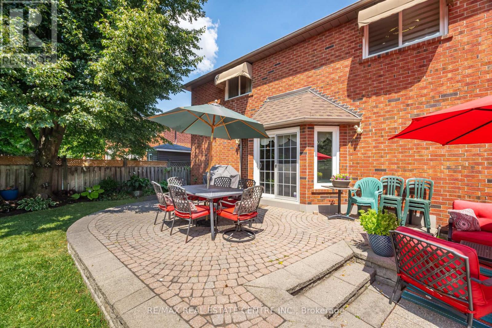 15 Brookbank Court, Brampton, Ontario  L6Z 3G4 - Photo 42 - W12981318