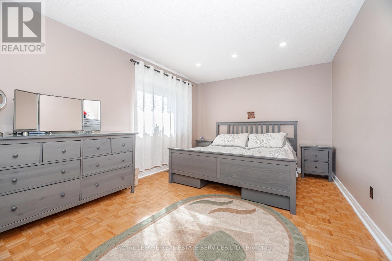 52 Wildberry Crescent, Brampton, Ontario  L6R 1J9 - Photo 22 - W12981324