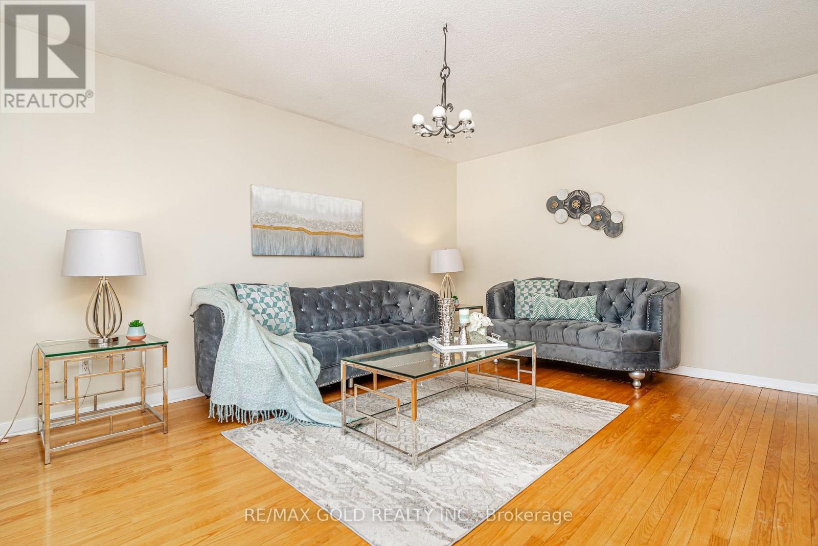 11 Edgebrook Crescent, Brampton, Ontario  L6T 1Y6 - Photo 9 - W12981370