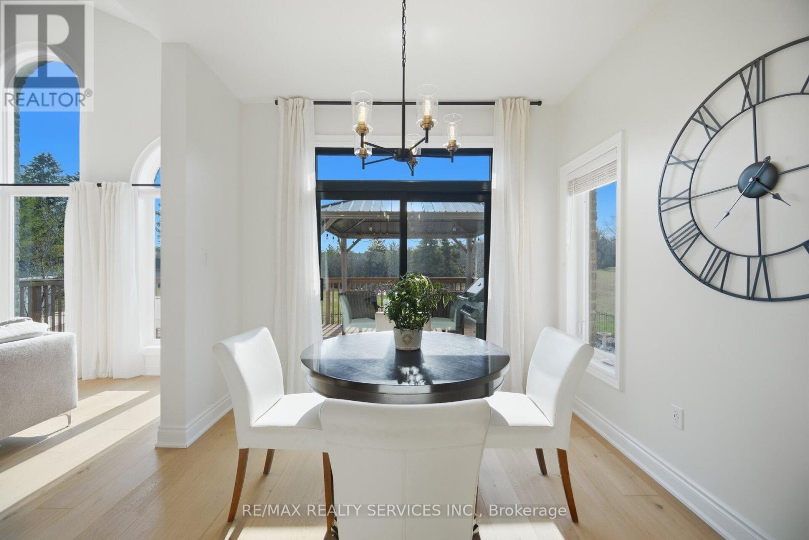 34 Isabella Street, Caledon, Ontario  L7C 1N7 - Photo 15 - W12981384