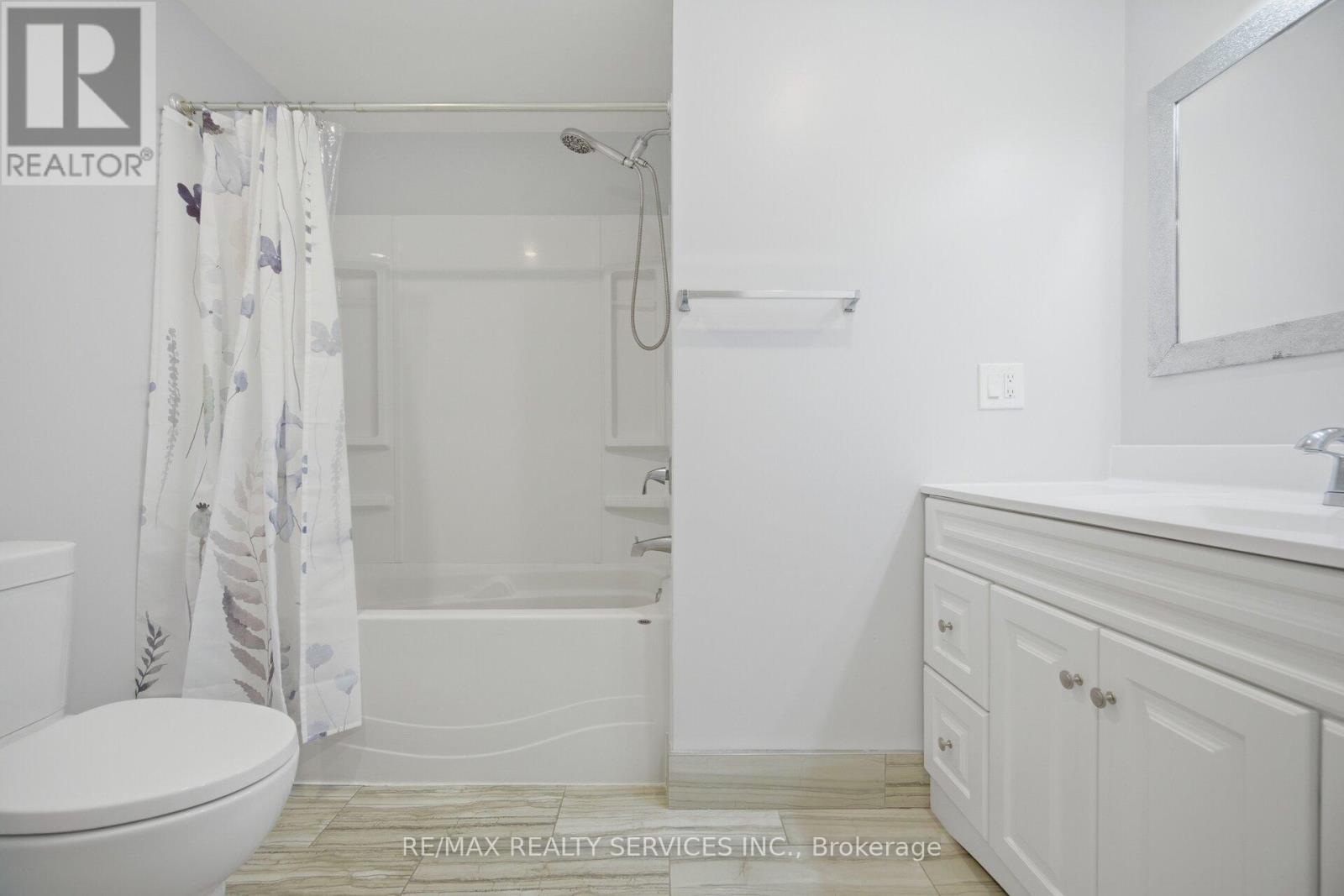 34 Isabella Street, Caledon, Ontario  L7C 1N7 - Photo 46 - W12981384