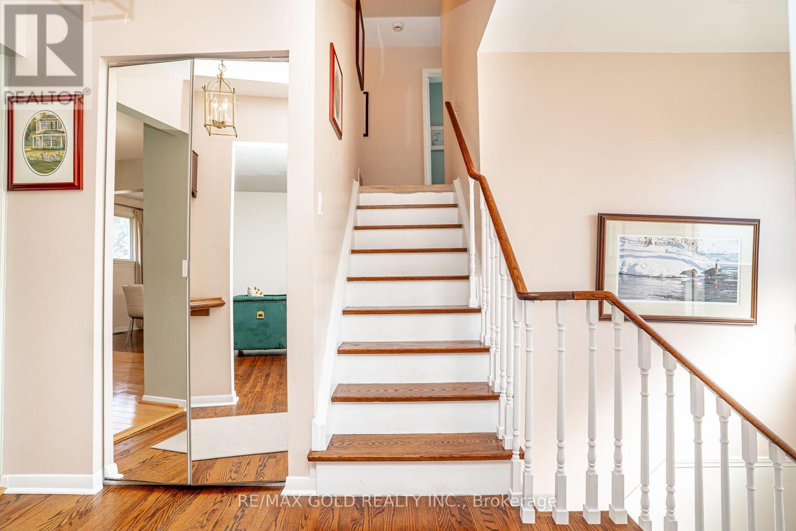 34 Deerfield Crescent, Brampton, Ontario  L6T 1K7 - Photo 15 - W12981394