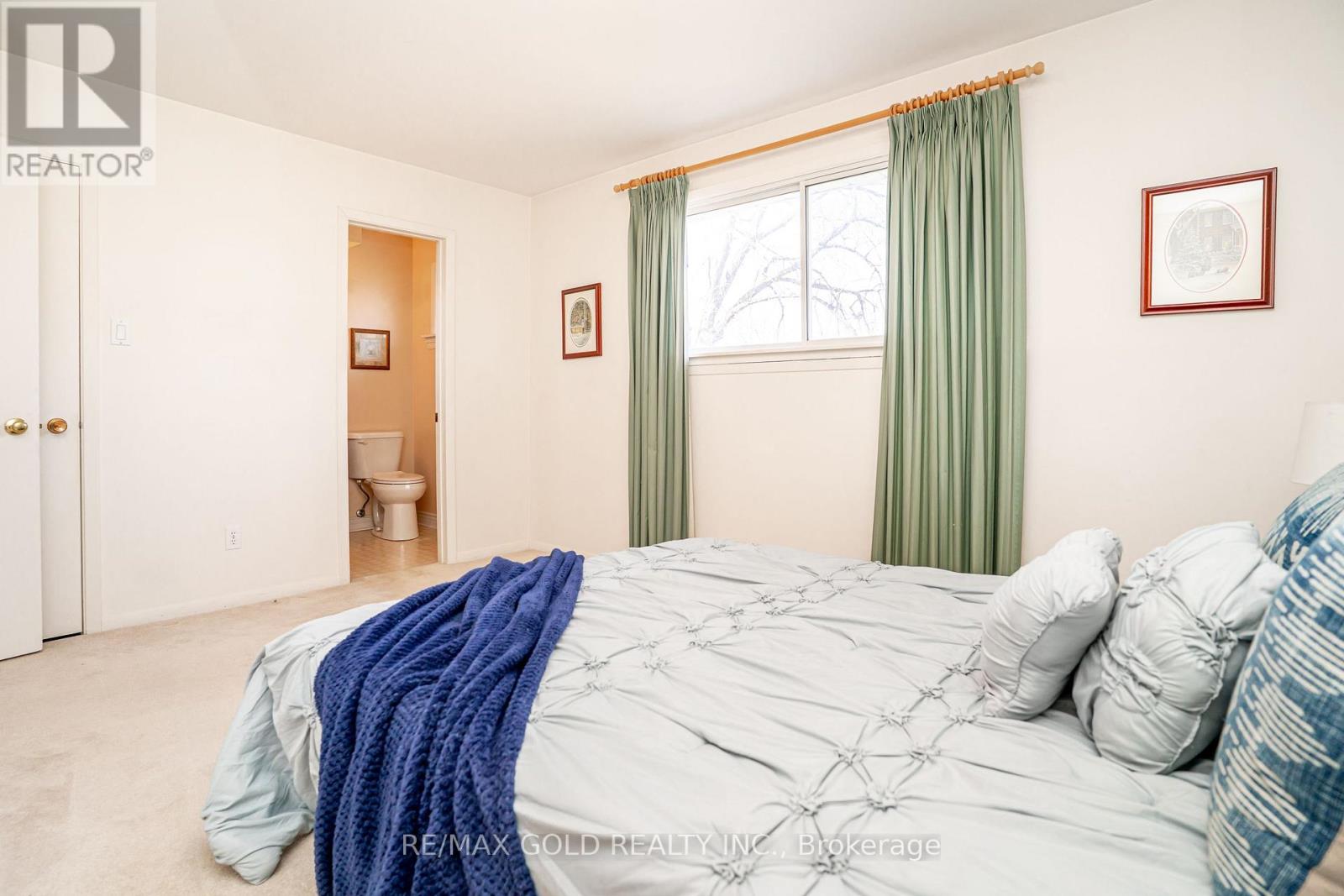 34 Deerfield Crescent, Brampton, Ontario  L6T 1K7 - Photo 18 - W12981394