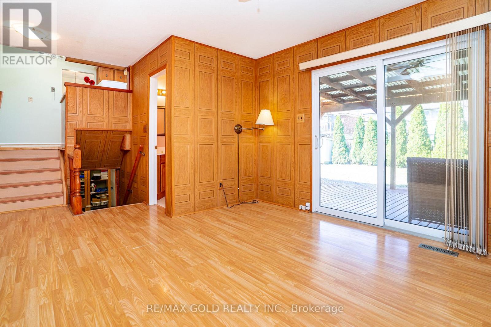 34 Deerfield Crescent, Brampton, Ontario  L6T 1K7 - Photo 28 - W12981394