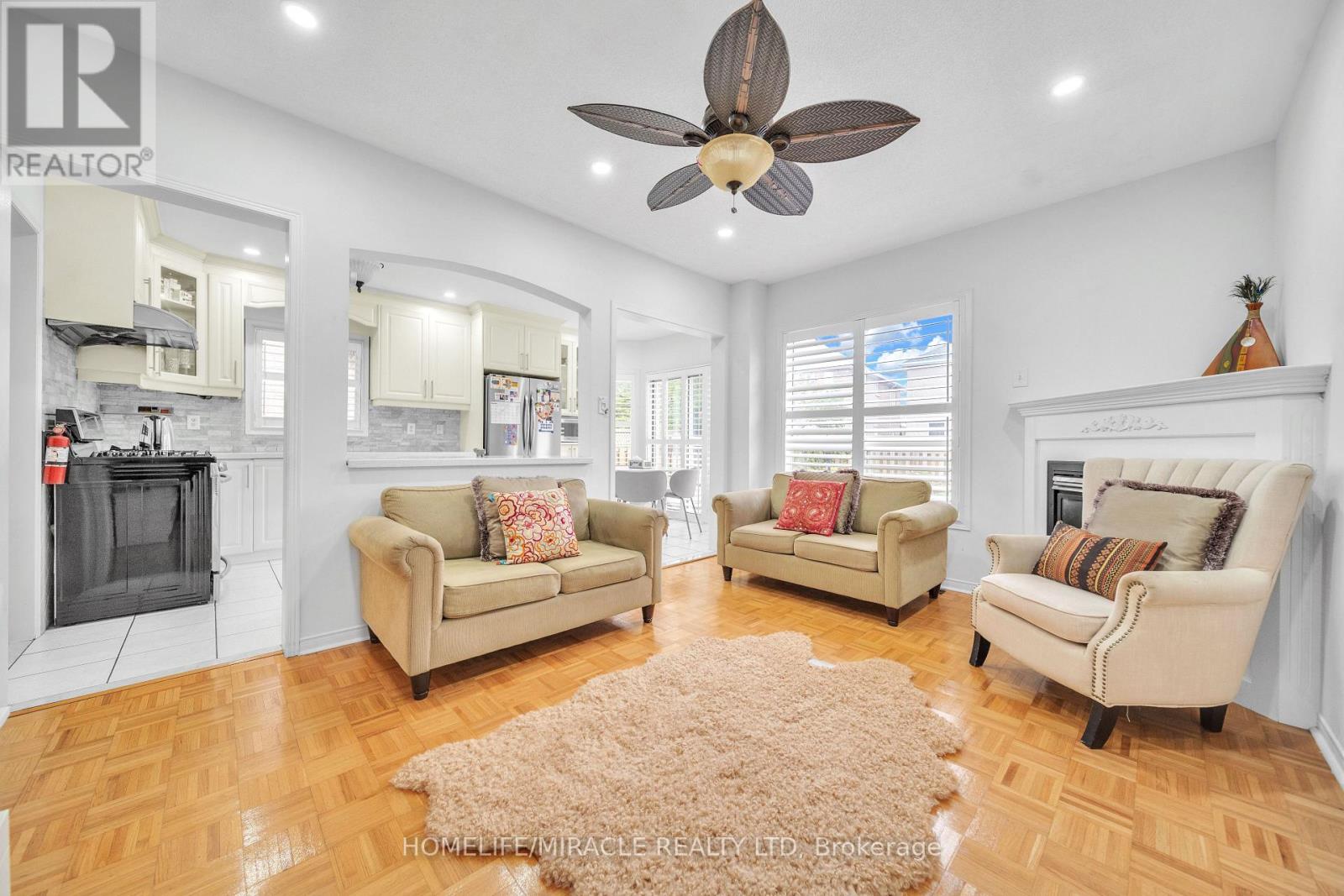 19 Culture Crescent, Brampton, Ontario  L6X 4V4 - Photo 12 - W12981404