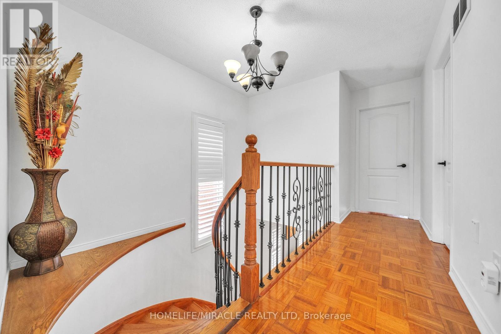 19 Culture Crescent, Brampton, Ontario  L6X 4V4 - Photo 21 - W12981404