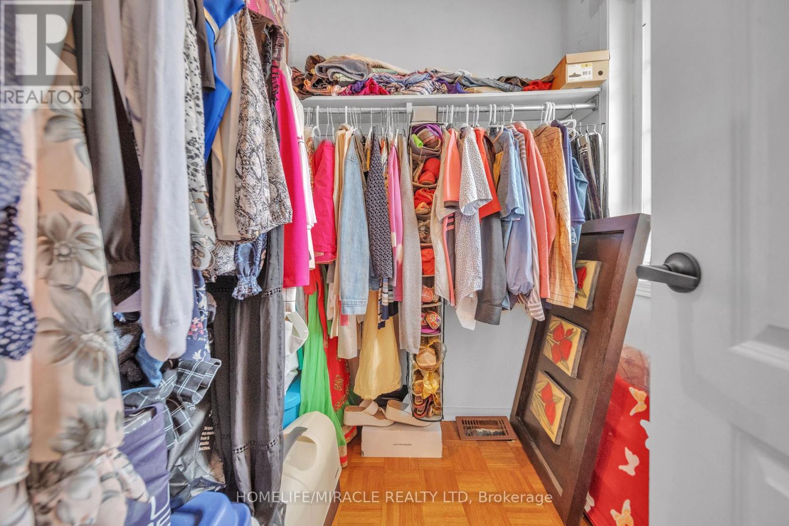 19 Culture Crescent, Brampton, Ontario  L6X 4V4 - Photo 26 - W12981404