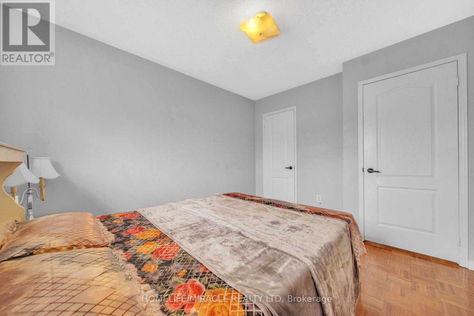 19 Culture Crescent, Brampton, Ontario  L6X 4V4 - Photo 33 - W12981404