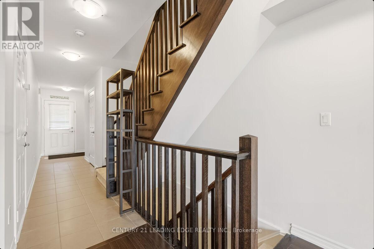 5 - 5070 Harvard Road N, Mississauga, Ontario  L5M 0X1 - Photo 8 - W12981406