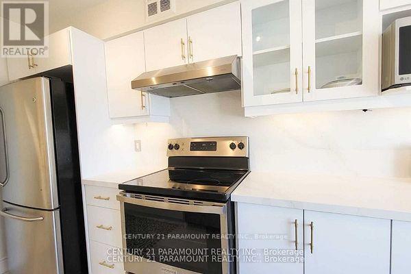 2104 - 3605 Kariya Drive, Mississauga, Ontario  L5B 3J4 - Photo 13 - W12981434