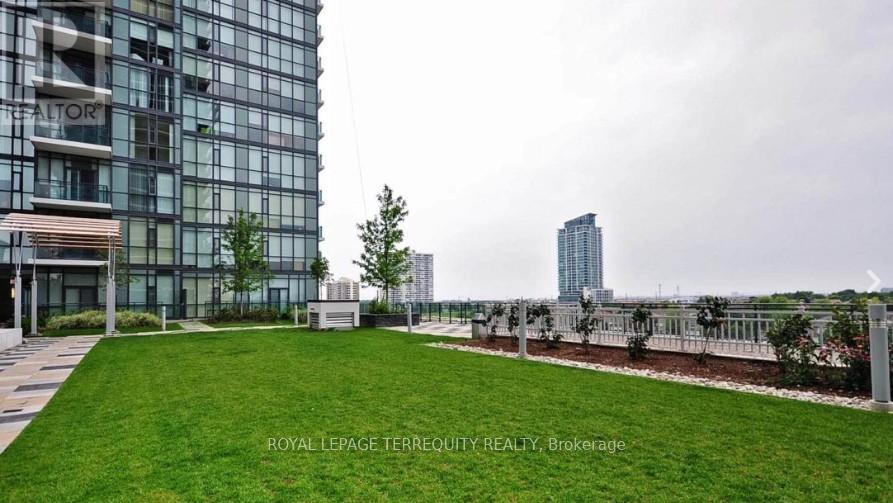 807 - 4099 Brickstone Mews, Mississauga, Ontario  L5B 0G2 - Photo 9 - W12981448