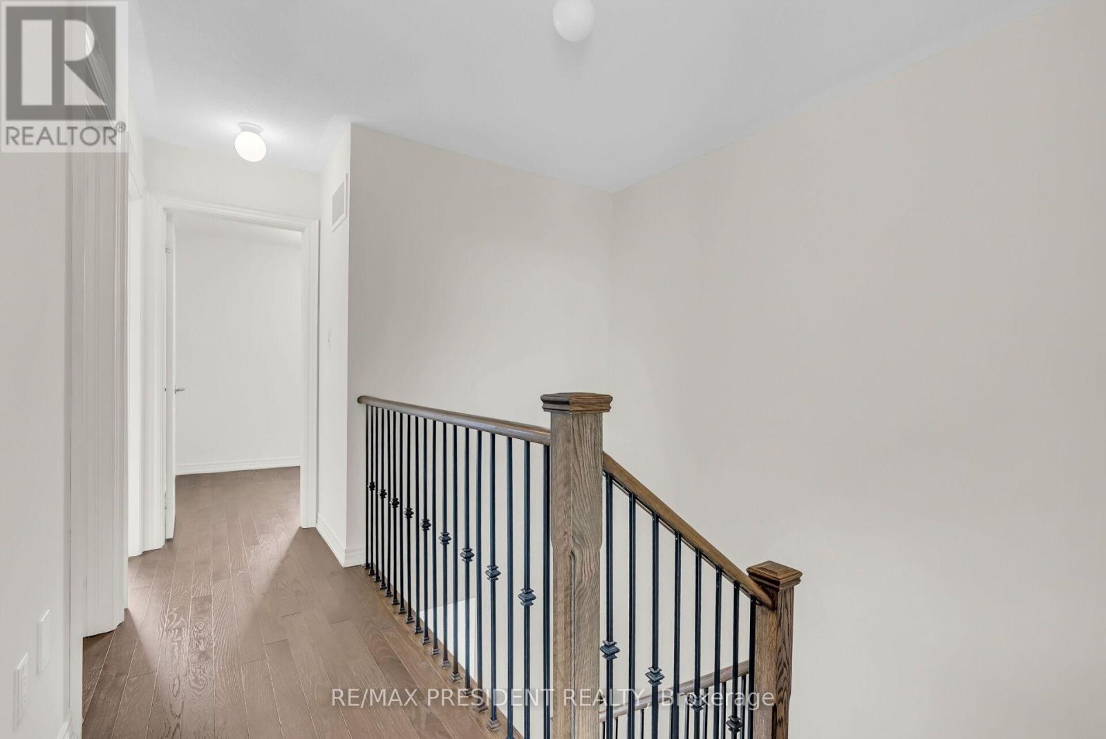 34 Queenpost Drive E, Brampton, Ontario  L6Y 6L2 - Photo 27 - W12981456