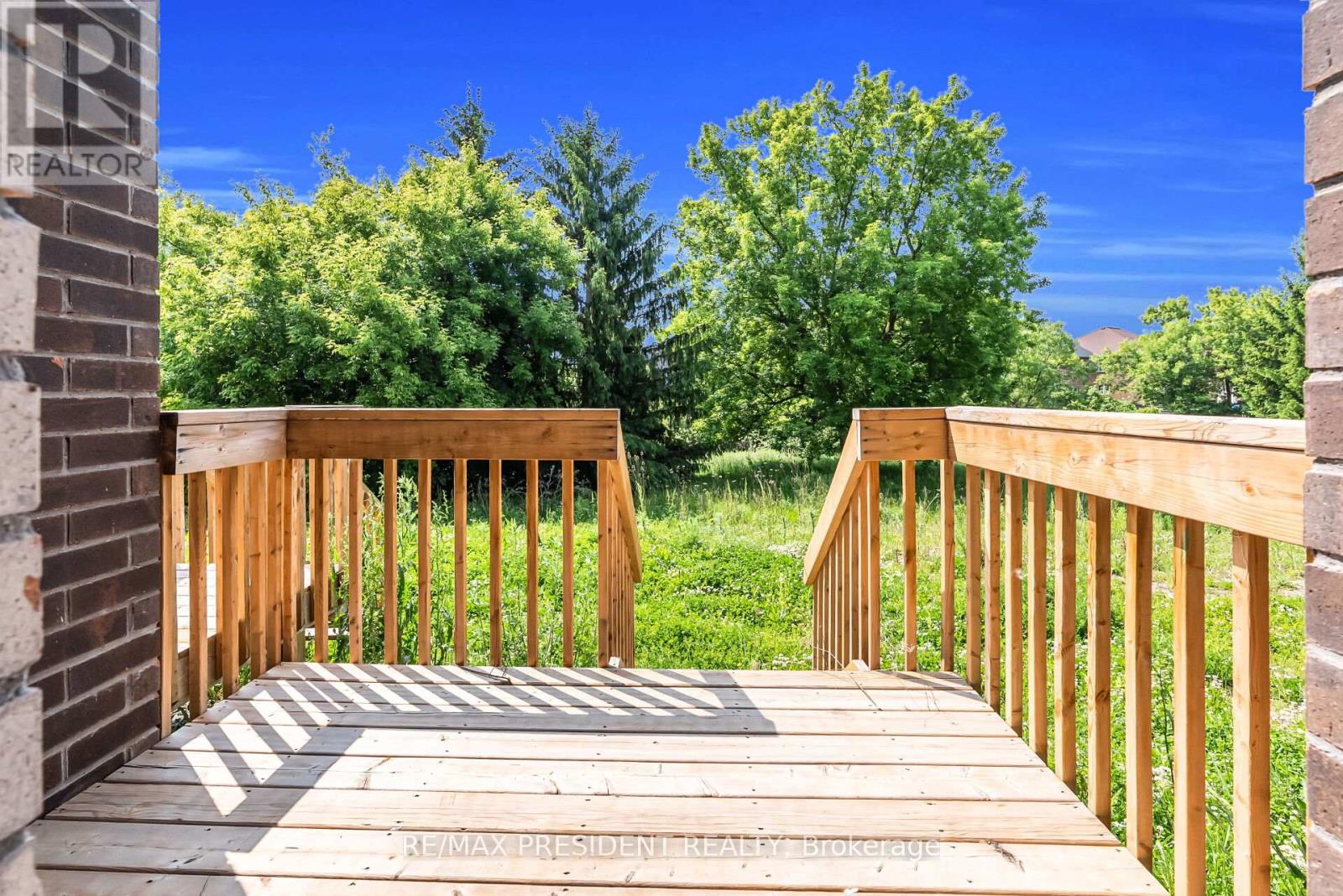 34 Queenpost Drive E, Brampton, Ontario  L6Y 6L2 - Photo 40 - W12981456