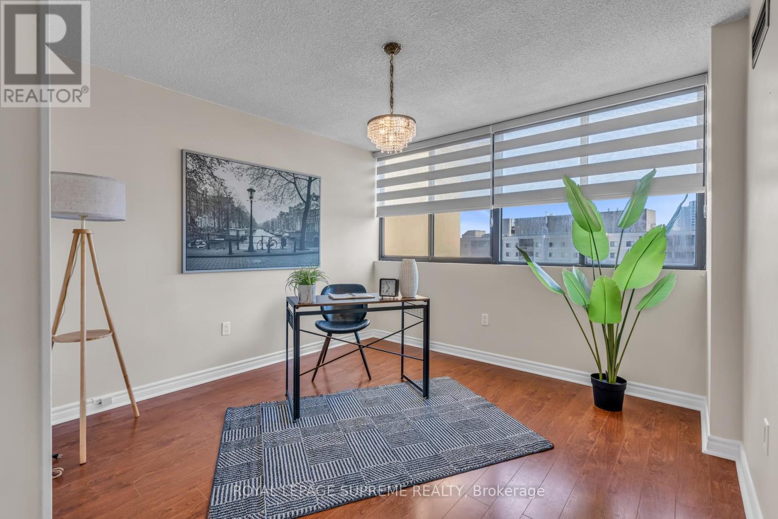 1907 - 3590 Kaneff Crescent, Mississauga, Ontario  L5A 3X3 - Photo 26 - W12981464