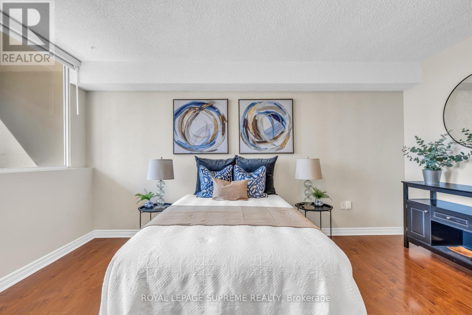 1907 - 3590 Kaneff Crescent, Mississauga, Ontario  L5A 3X3 - Photo 32 - W12981464