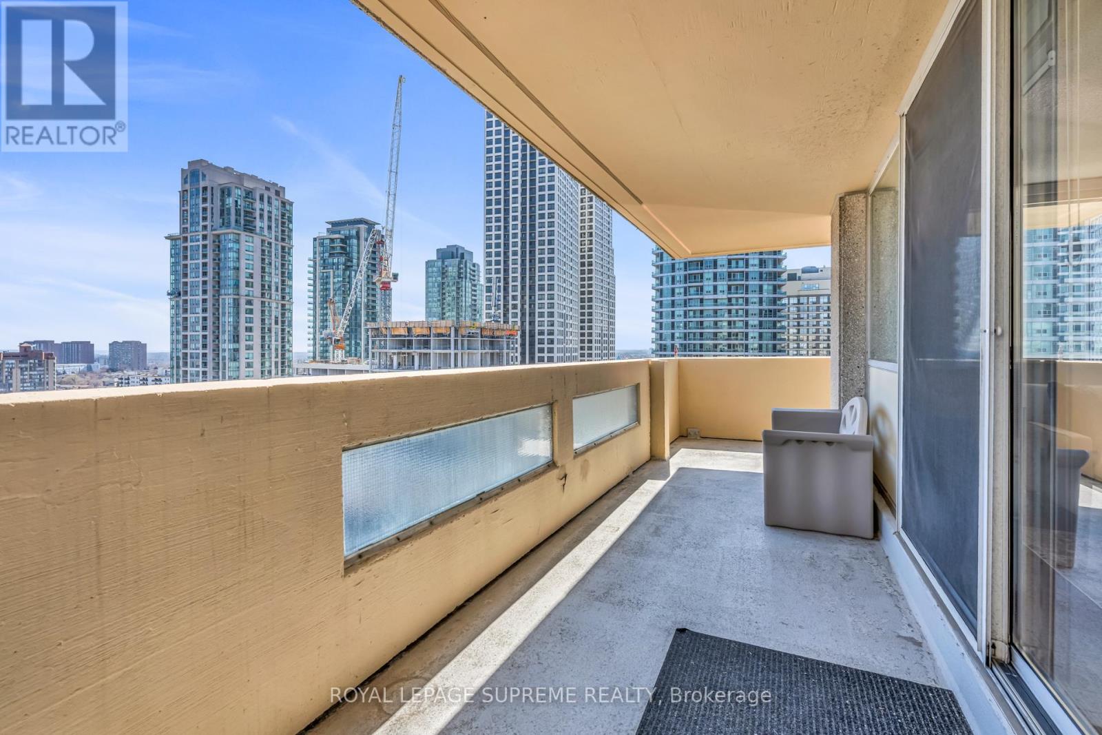 1907 - 3590 Kaneff Crescent, Mississauga, Ontario  L5A 3X3 - Photo 42 - W12981464