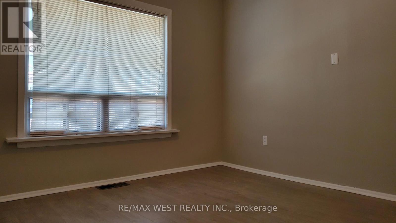 Main - 508 Concord Avenue, Toronto, Ontario  M6H 2P8 - Photo 4 - W12981520