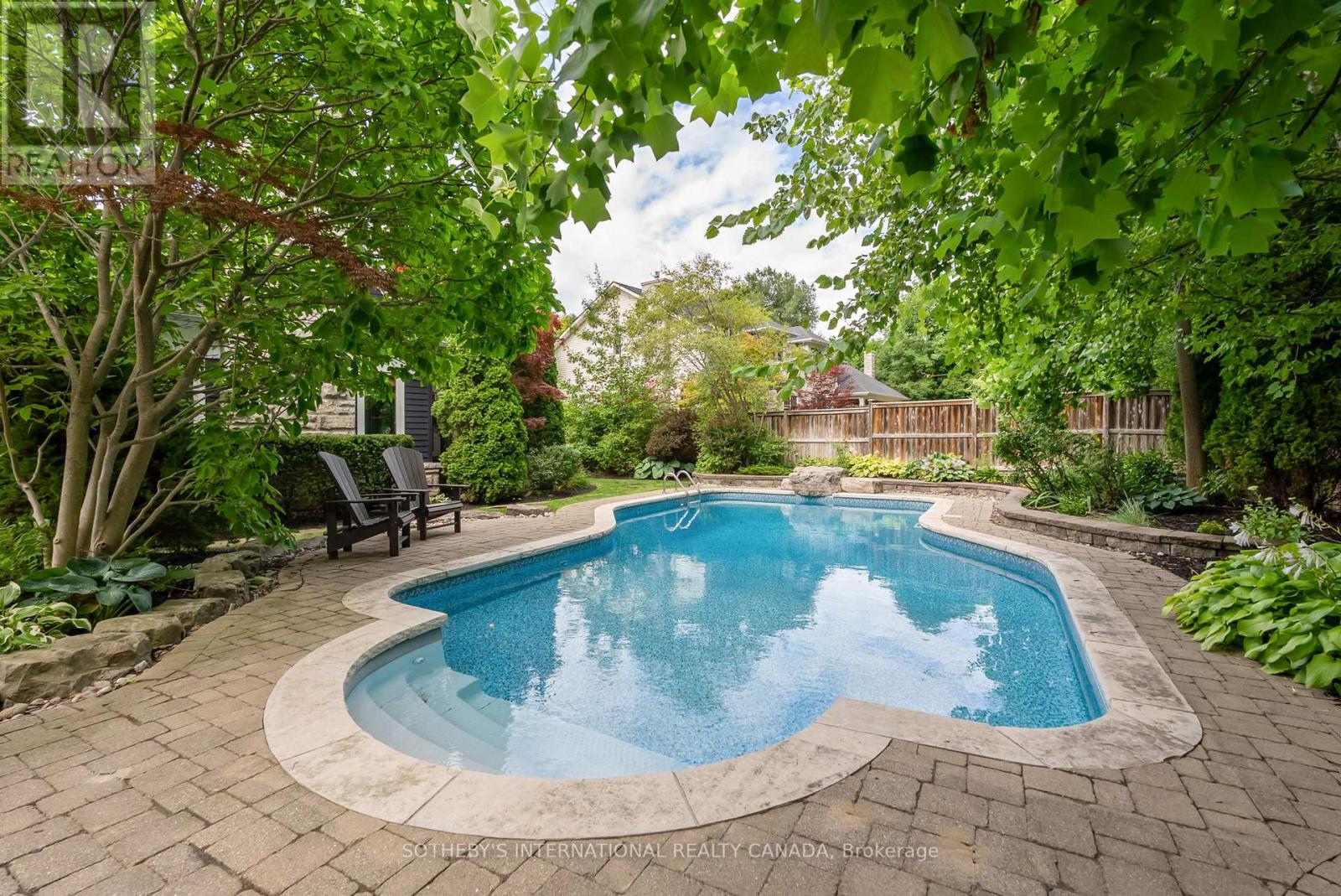 79 Birch Hill Lane, Oakville, Ontario  L6K 2P1 - Photo 13 - W12981536