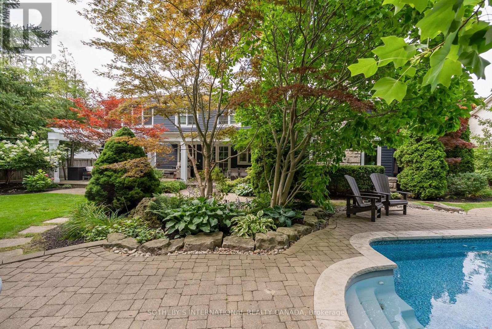 79 Birch Hill Lane, Oakville, Ontario  L6K 2P1 - Photo 14 - W12981536