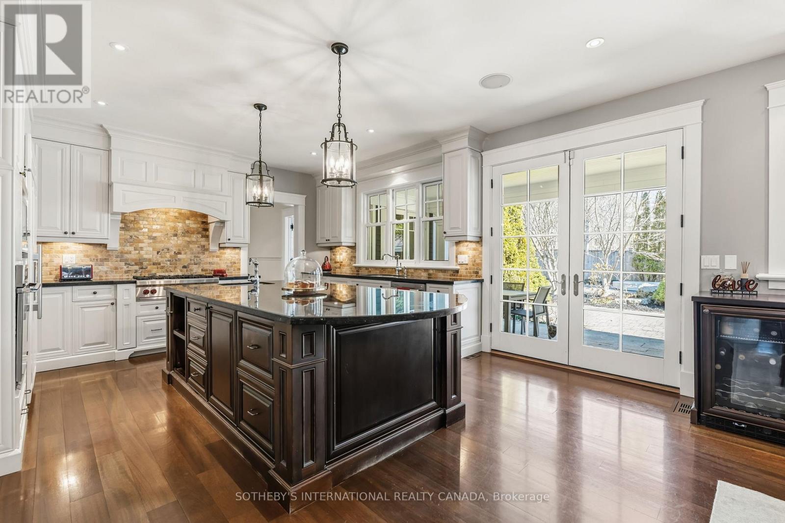 79 Birch Hill Lane, Oakville, Ontario  L6K 2P1 - Photo 18 - W12981536