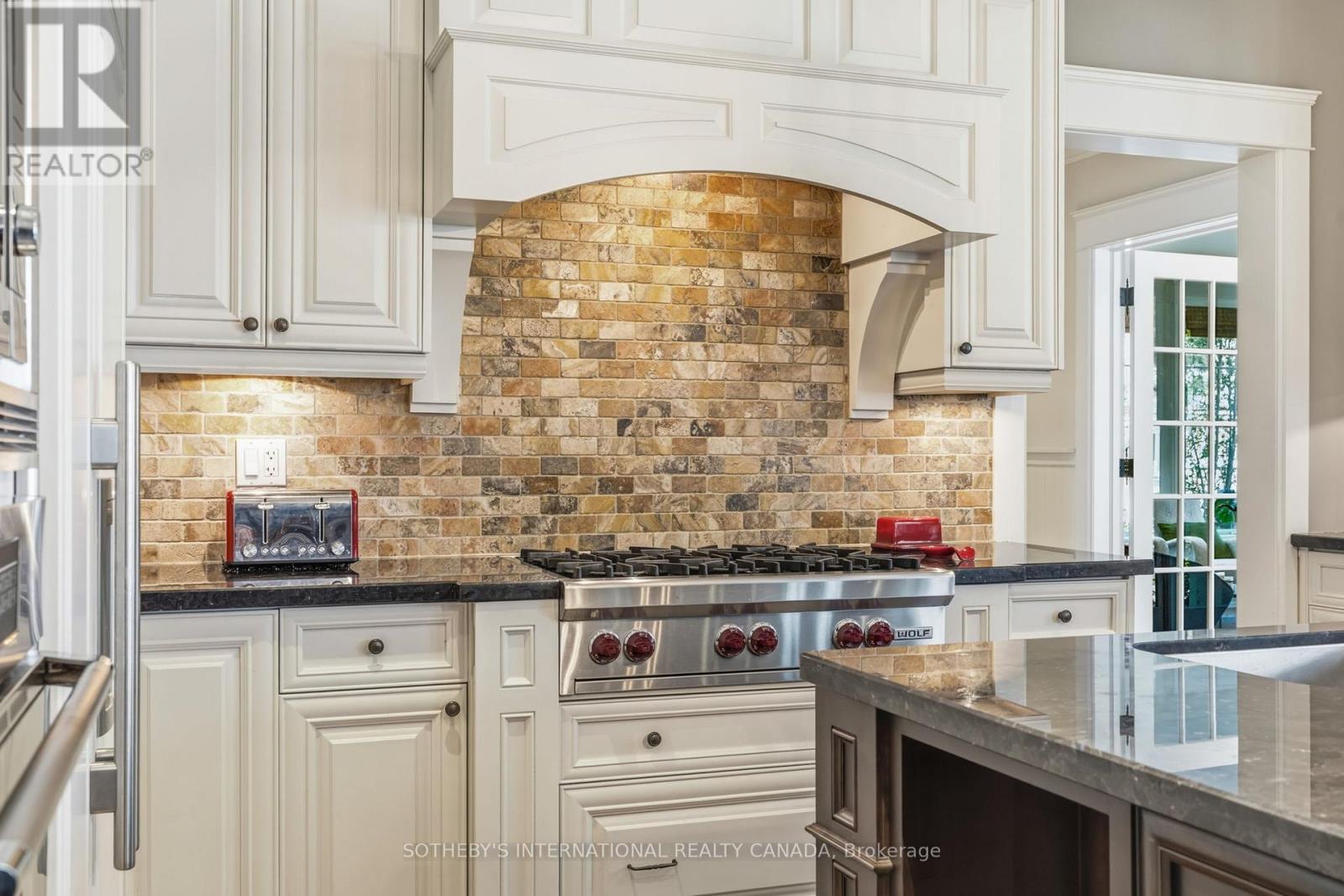 79 Birch Hill Lane, Oakville, Ontario  L6K 2P1 - Photo 19 - W12981536