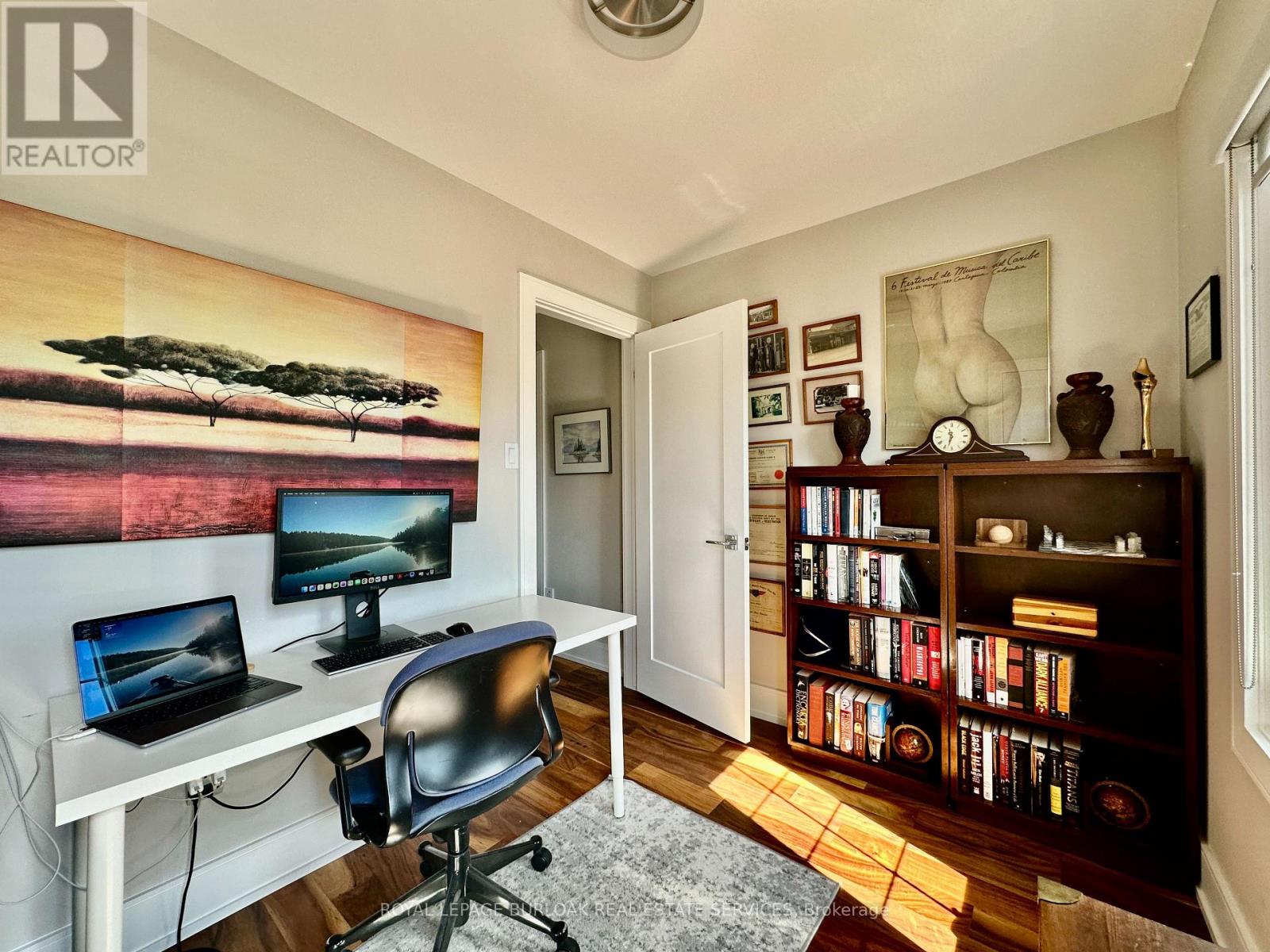 1078 Augustus Drive, Burlington, Ontario  L7S 2L1 - Photo 31 - W12981584