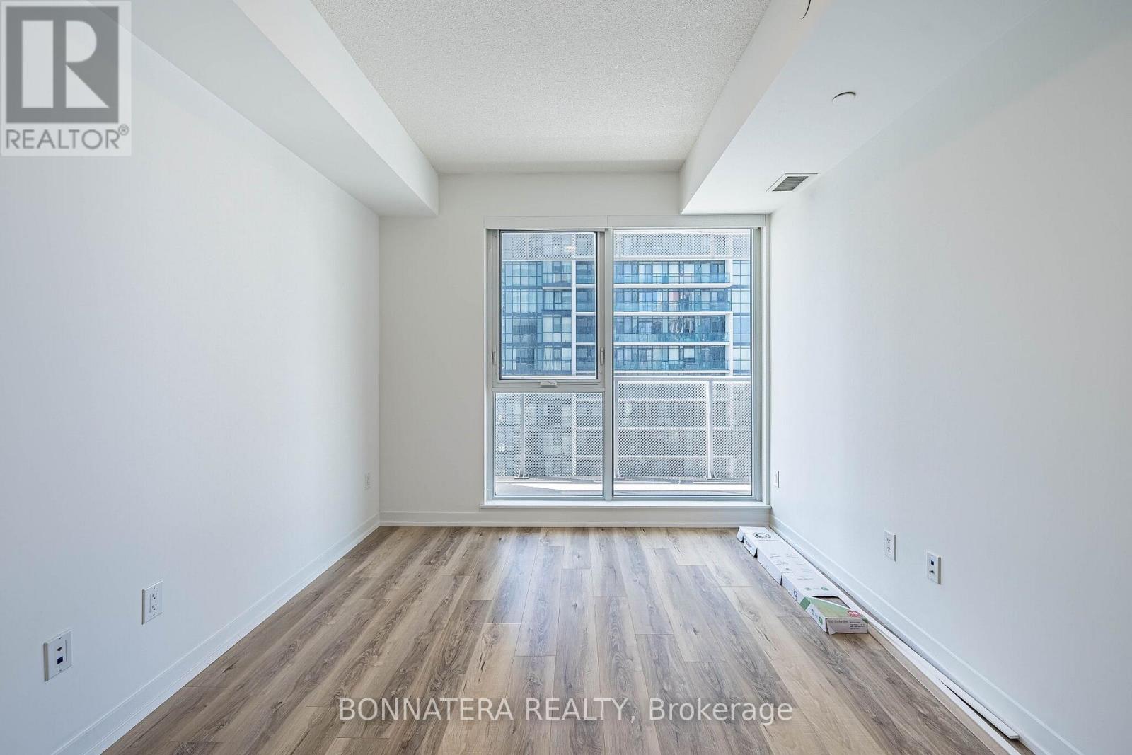 2003 - 4065 Confederation Parkway, Mississauga, Ontario  L5B 0L4 - Photo 18 - W12981602