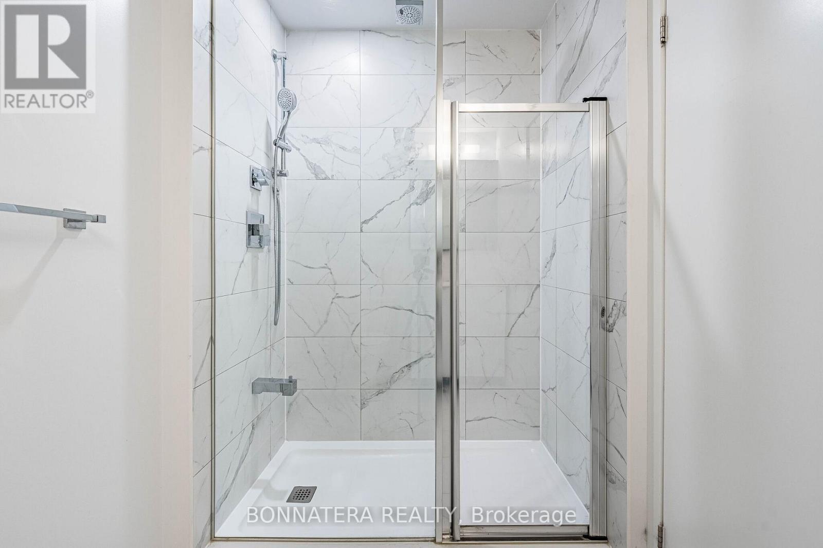 2003 - 4065 Confederation Parkway, Mississauga, Ontario  L5B 0L4 - Photo 22 - W12981602