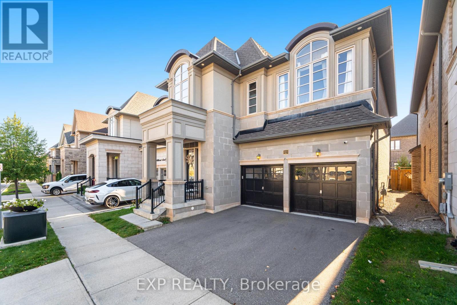 3102 MILLICENT AVENUE, Oakville, Ontario
