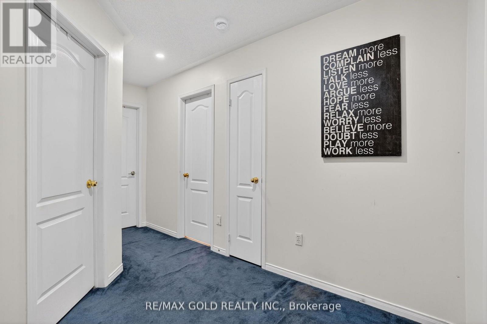 25 Spencer Drive, Brampton (Fletcher's Meadow), Ontario  L7A 2A2 - Photo 19 - W12981636