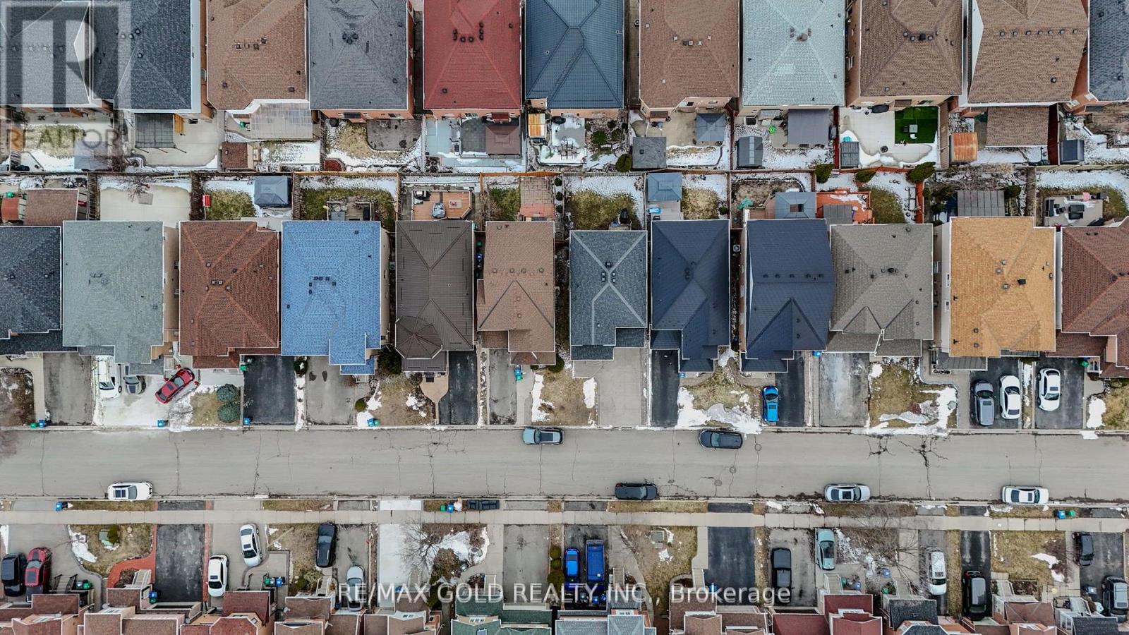 25 Spencer Drive, Brampton (Fletcher's Meadow), Ontario  L7A 2A2 - Photo 39 - W12981636