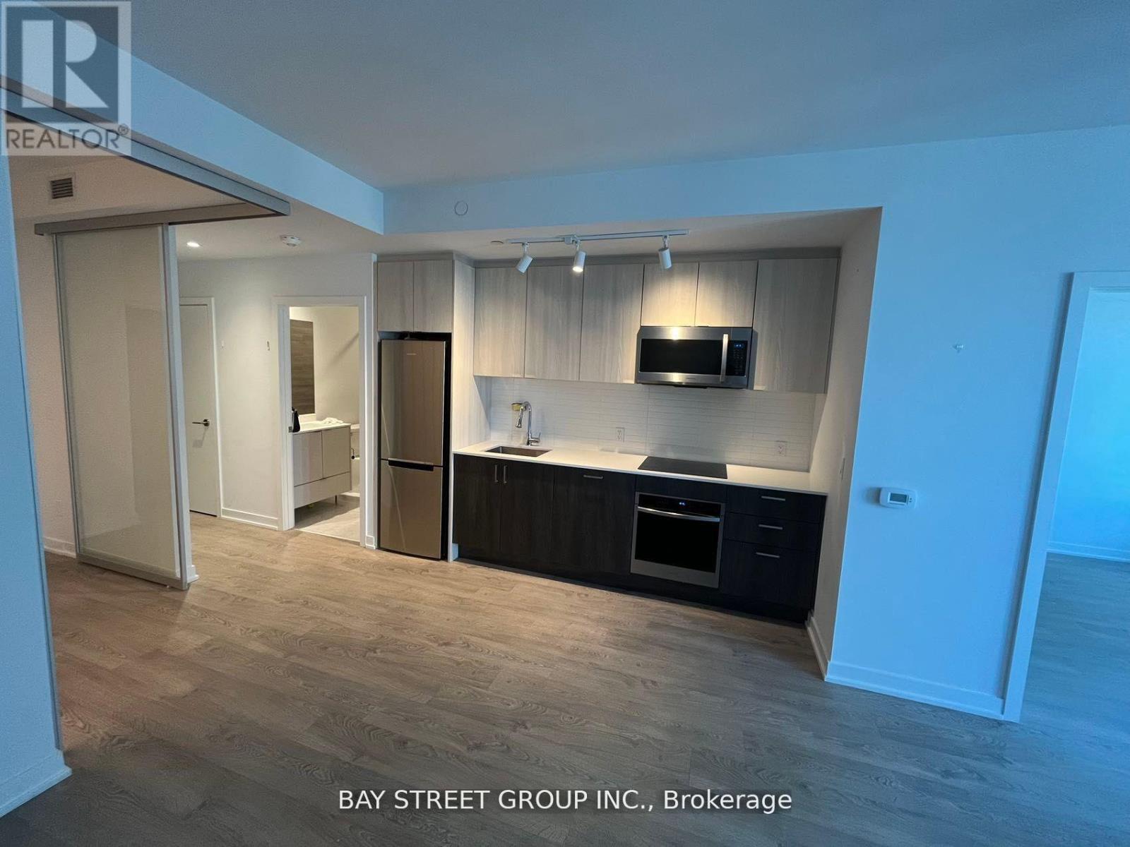 1706 - 1928 Lake Shore Boulevard W, Toronto, Ontario  M6S 0B1 - Photo 11 - W12981640