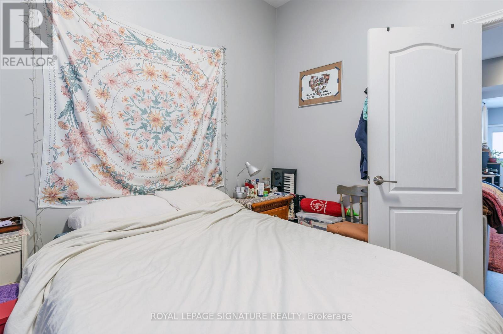 42 Sorauren Avenue, Toronto, Ontario  M6R 2C7 - Photo 22 - W12981664