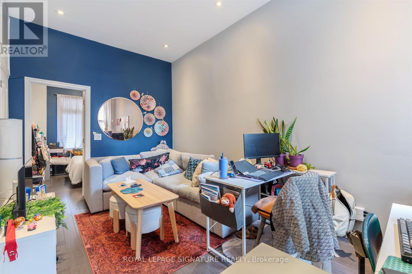 42 Sorauren Avenue, Toronto, Ontario  M6R 2C7 - Photo 5 - W12981664