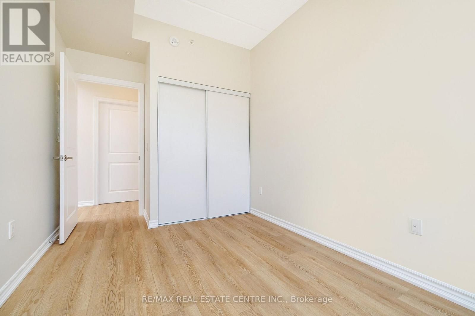 408 - 650 Sauve Street, Milton, Ontario  L9T 9A8 - Photo 15 - W12981684