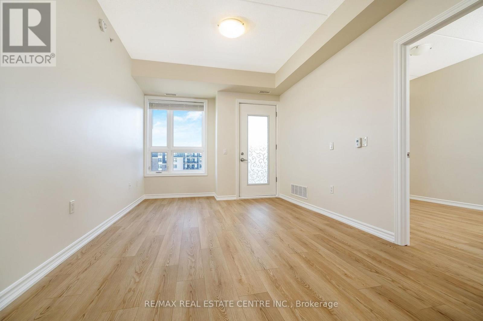 408 - 650 Sauve Street, Milton, Ontario  L9T 9A8 - Photo 5 - W12981684