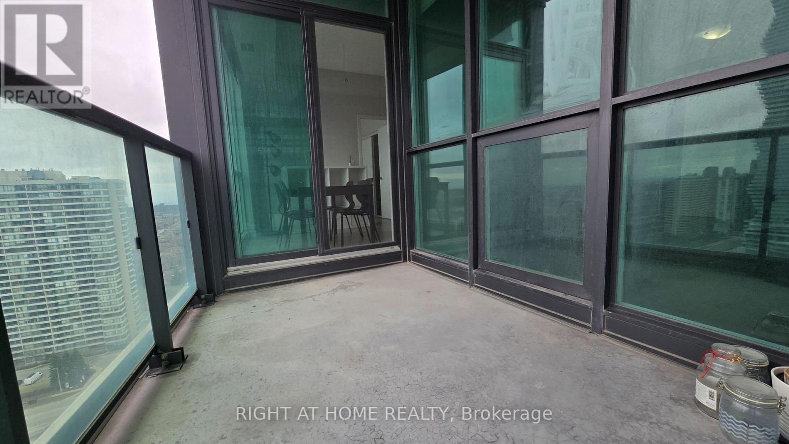 2101 - 3985 Grand Park Drive, Mississauga, Ontario  L5B 0H8 - Photo 11 - W12981692